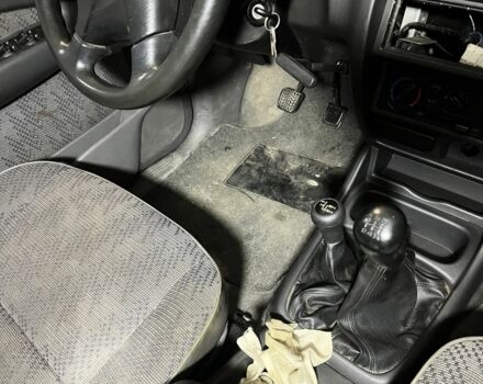 Червоний Форд Рейнджер, об'ємом двигуна 2.5 л та пробігом 200 тис. км за 3500 $, фото 5 на Automoto.ua