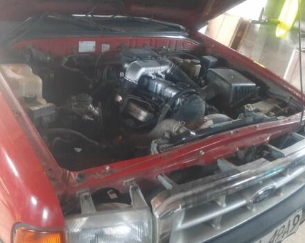 Красный Форд Рейнджер, объемом двигателя 2.5 л и пробегом 280 тыс. км за 3300 $, фото 2 на Automoto.ua