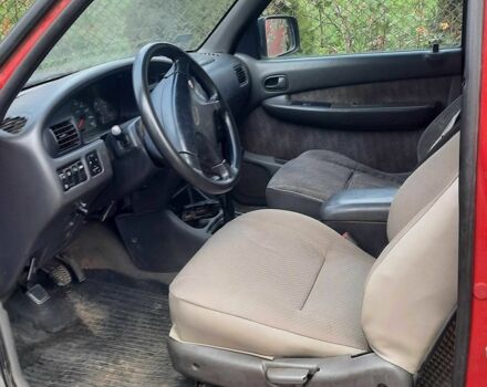 Красный Форд Рейнджер, объемом двигателя 2.5 л и пробегом 280 тыс. км за 3300 $, фото 1 на Automoto.ua