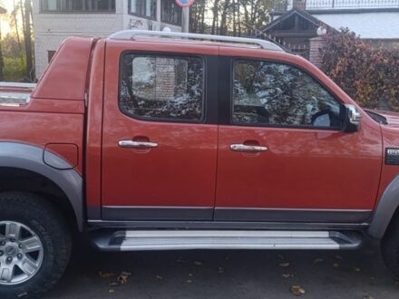 Красный Форд Рейнджер, объемом двигателя 3 л и пробегом 150 тыс. км за 8086 $, фото 1 на Automoto.ua
