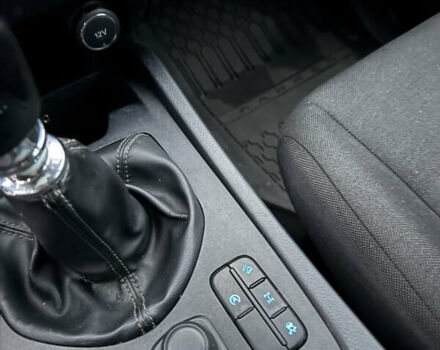 Форд Рейнджер, объемом двигателя 2 л и пробегом 270 тыс. км за 18900 $, фото 15 на Automoto.ua