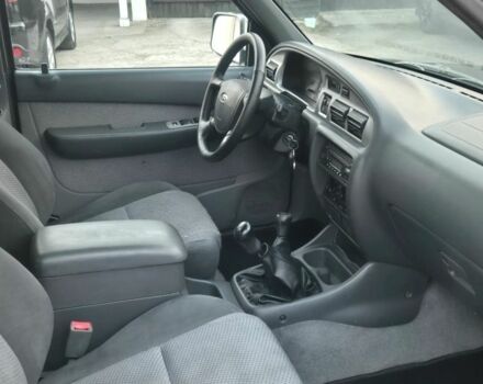 Серый Форд Рейнджер, объемом двигателя 2.5 л и пробегом 203 тыс. км за 2950 $, фото 12 на Automoto.ua