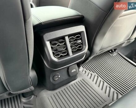 Сірий Форд Рейнджер, об'ємом двигуна 2 л та пробігом 10 тис. км за 71800 $, фото 35 на Automoto.ua