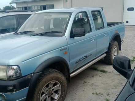 Форд Рейнджер 2003 у Чорткові на Automoto.ua Синій Форд Рейнджер, об'ємом двигуна 2.5 л та пробігом 200 тис. км за 5619 $, фото 1 на Automoto.ua