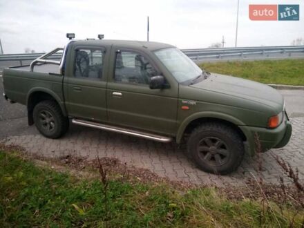 Зеленый Форд Рейнджер, объемом двигателя 2.5 л и пробегом 200 тыс. км за 5200 $, фото 1 на Automoto.ua
