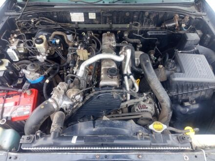 Зеленый Форд Рейнджер, объемом двигателя 2.5 л и пробегом 220 тыс. км за 4061 $, фото 1 на Automoto.ua