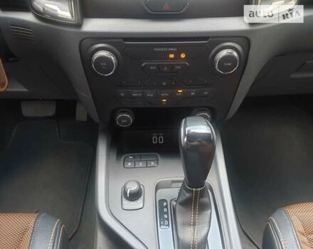 Оранжевый Форд Рейнджер, объемом двигателя 3.2 л и пробегом 132 тыс. км за 25900 $, фото 16 на Automoto.ua