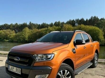 Форд Рейнджер 2019 у Межгорье на Automoto.ua Помаранчевий Форд Рейнджер, об'ємом двигуна 0 л та пробігом 190 тис. км за 5300 $, фото 1 на Automoto.ua