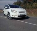 Белый Форд С-Макс, объемом двигателя 1.75 л и пробегом 274 тыс. км за 4500 $, фото 1 на Automoto.ua