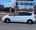 Білий Форд С-Макс, об'ємом двигуна 2 л та пробігом 200 тис. км за 7400 $, фото 1 на Automoto.ua