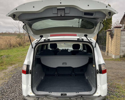 Белый Форд С-Макс, объемом двигателя 2 л и пробегом 180 тыс. км за 6450 $, фото 17 на Automoto.ua