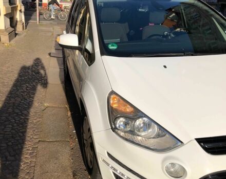 Белый Форд С-Макс, объемом двигателя 2 л и пробегом 275 тыс. км за 11109 $, фото 7 на Automoto.ua