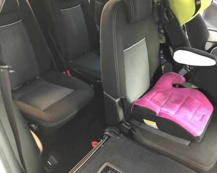 Белый Форд С-Макс, объемом двигателя 2 л и пробегом 275 тыс. км за 11109 $, фото 20 на Automoto.ua