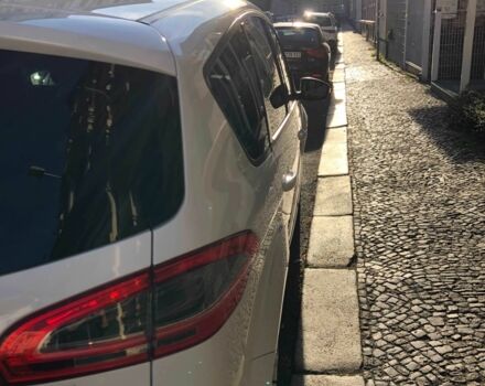 Белый Форд С-Макс, объемом двигателя 2 л и пробегом 275 тыс. км за 11109 $, фото 8 на Automoto.ua