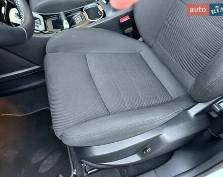 Белый Форд С-Макс, объемом двигателя 2 л и пробегом 176 тыс. км за 10392 $, фото 34 на Automoto.ua