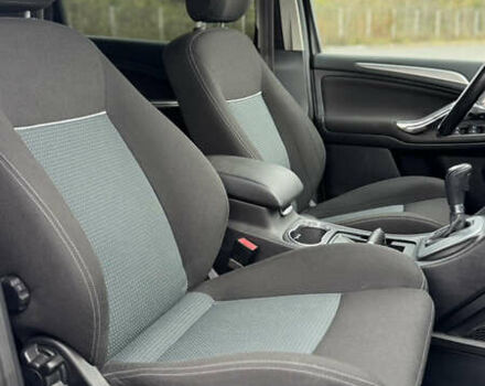 Белый Форд С-Макс, объемом двигателя 2 л и пробегом 200 тыс. км за 10500 $, фото 18 на Automoto.ua