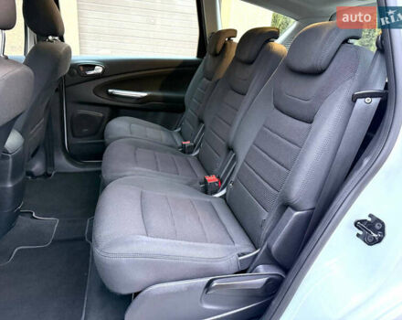 Белый Форд С-Макс, объемом двигателя 2 л и пробегом 176 тыс. км за 10392 $, фото 59 на Automoto.ua