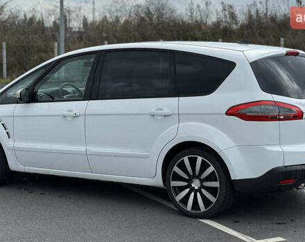 Белый Форд С-Макс, объемом двигателя 2 л и пробегом 200 тыс. км за 10500 $, фото 4 на Automoto.ua