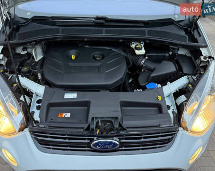 Белый Форд С-Макс, объемом двигателя 2 л и пробегом 176 тыс. км за 10392 $, фото 87 на Automoto.ua