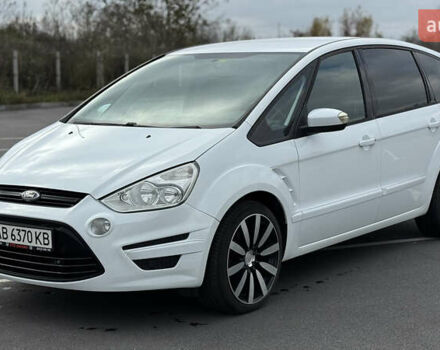 Белый Форд С-Макс, объемом двигателя 2 л и пробегом 200 тыс. км за 10500 $, фото 1 на Automoto.ua