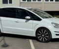 Білий Форд С-Макс, об'ємом двигуна 2 л та пробігом 209 тис. км за 9990 $, фото 8 на Automoto.ua
