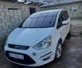 Белый Форд С-Макс, объемом двигателя 2 л и пробегом 350 тыс. км за 9000 $, фото 1 на Automoto.ua