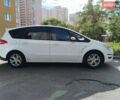 Білий Форд С-Макс, об'ємом двигуна 2 л та пробігом 155 тис. км за 10800 $, фото 4 на Automoto.ua