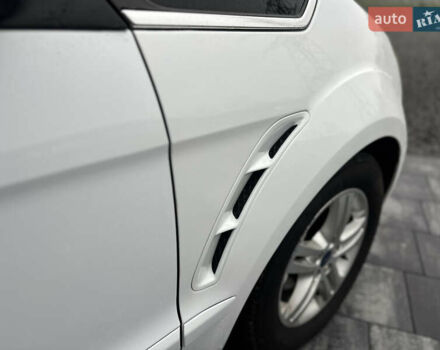Білий Форд С-Макс, об'ємом двигуна 2 л та пробігом 198 тис. км за 10200 $, фото 20 на Automoto.ua