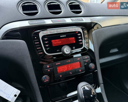 Белый Форд С-Макс, объемом двигателя 2 л и пробегом 176 тыс. км за 10346 $, фото 48 на Automoto.ua