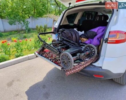 Білий Форд С-Макс, об'ємом двигуна 2 л та пробігом 165 тис. км за 9200 $, фото 5 на Automoto.ua