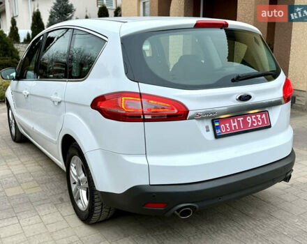 Белый Форд С-Макс, объемом двигателя 2 л и пробегом 176 тыс. км за 10346 $, фото 9 на Automoto.ua