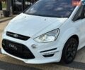 Белый Форд С-Макс, объемом двигателя 2.18 л и пробегом 250 тыс. км за 11500 $, фото 1 на Automoto.ua