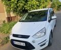 Белый Форд С-Макс, объемом двигателя 2 л и пробегом 260 тыс. км за 10113 $, фото 2 на Automoto.ua