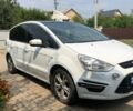 Белый Форд С-Макс, объемом двигателя 2 л и пробегом 201 тыс. км за 9211 $, фото 1 на Automoto.ua