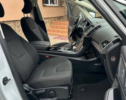 Белый Форд С-Макс, объемом двигателя 2 л и пробегом 264 тыс. км за 12000 $, фото 11 на Automoto.ua