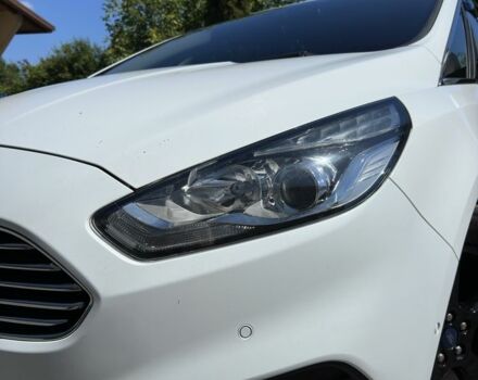 Білий Форд С-Макс, об'ємом двигуна 2 л та пробігом 470 тис. км за 10499 $, фото 6 на Automoto.ua