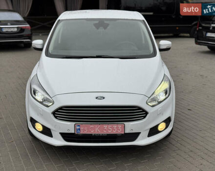 Форд С-Макс 2018 в Ровно на Automoto.ua Белый Форд С-Макс, объемом двигателя 2 л и пробегом 235 тыс. км за 19800 $, фото 1 на Automoto.ua