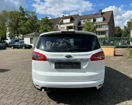 Белый Форд С-Макс, объемом двигателя 2 л и пробегом 76 тыс. км за 5100 $, фото 4 на Automoto.ua