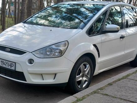 Белый Форд С-Макс, объемом двигателя 1.8 л и пробегом 276 тыс. км за 4700 $, фото 1 на Automoto.ua