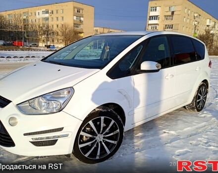 Белый Форд С-Макс, объемом двигателя 2 л и пробегом 233 тыс. км за 7400 $, фото 1 на Automoto.ua