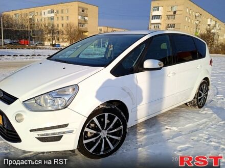 Белый Форд С-Макс, объемом двигателя 2 л и пробегом 233 тыс. км за 7400 $, фото 1 на Automoto.ua