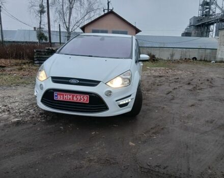 Білий Форд С-Макс, об'ємом двигуна 2 л та пробігом 261 тис. км за 9300 $, фото 1 на Automoto.ua