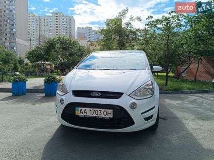Білий Форд С-Макс, об'ємом двигуна 2 л та пробігом 155 тис. км за 10800 $, фото 1 на Automoto.ua