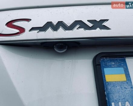 Белый Форд С-Макс, объемом двигателя 2 л и пробегом 249 тыс. км за 10500 $, фото 1 на Automoto.ua
