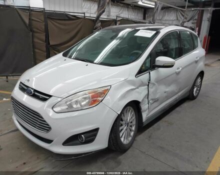 Белый Форд С-Макс, объемом двигателя 2 л и пробегом 205 тыс. км за 8999 $, фото 1 на Automoto.ua