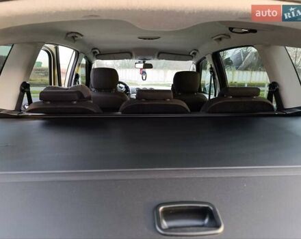 Бежевый Форд С-Макс, объемом двигателя 2 л и пробегом 336 тыс. км за 5900 $, фото 88 на Automoto.ua