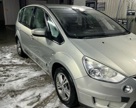 Бежевый Форд С-Макс, объемом двигателя 1.8 л и пробегом 220 тыс. км за 3250 $, фото 5 на Automoto.ua