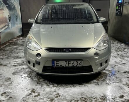 Бежевый Форд С-Макс, объемом двигателя 1.8 л и пробегом 220 тыс. км за 3250 $, фото 1 на Automoto.ua