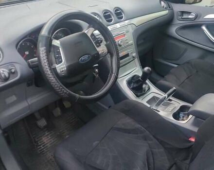 Черный Форд С-Макс, объемом двигателя 2 л и пробегом 257 тыс. км за 5700 $, фото 4 на Automoto.ua