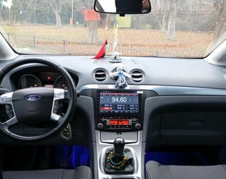 Черный Форд С-Макс, объемом двигателя 2 л и пробегом 312 тыс. км за 6200 $, фото 7 на Automoto.ua